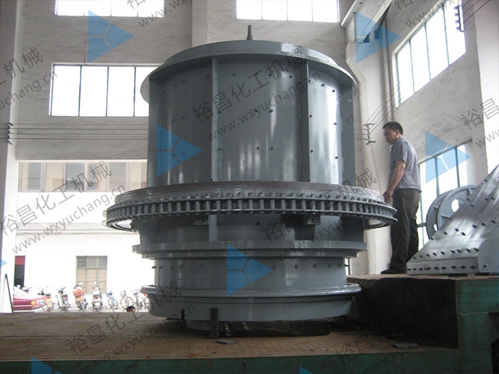 旋转布料器装车待发货